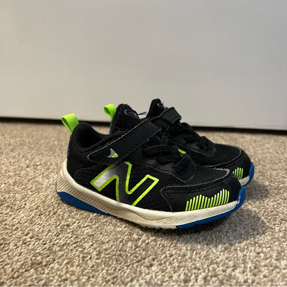New balance Kids Shoes 6